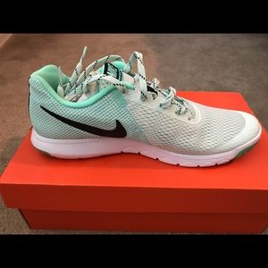 Brand New Nike Flex
